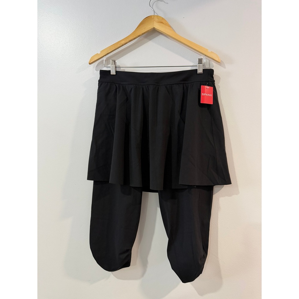 Spanx Booty Boost Skirt Around Knee Leggings Very Black XL NWT